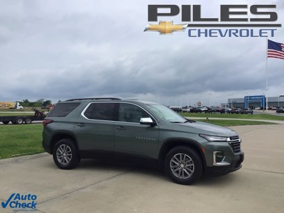 Used 2023 Chevrolet Traverse LT
