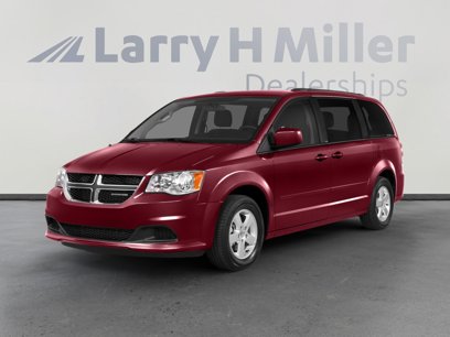 Used 2015 Dodge Grand Caravan SXT w/ Rear Park Assist Package