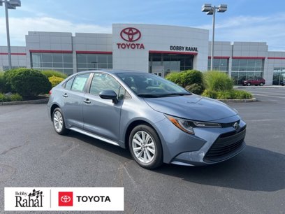 New 2025 Toyota Corolla LE
