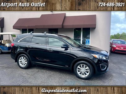 Used 2016 Kia Sorento LX w/ LX Convenience Package