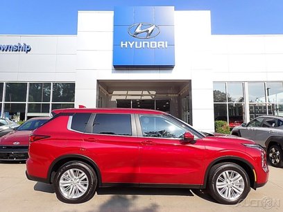 Used 2024 Mitsubishi Outlander ES