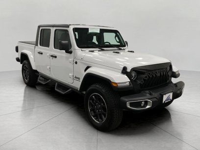 Used 2022 Jeep Gladiator Overland w/ Popular Equipment Package