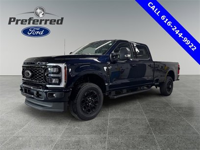 New 2025 Ford F350 XLT w/ Black Appearance Package
