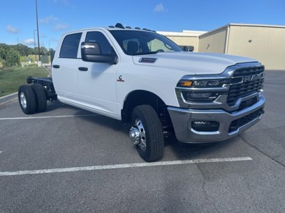 New 2025 RAM 3500 Tradesman w/ Chrome Appearance Group