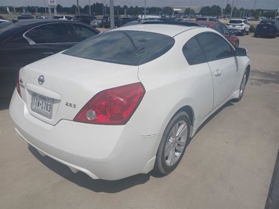 Used 2011 Nissan Altima 2.5 S w/ 2.5S Premium Pkg