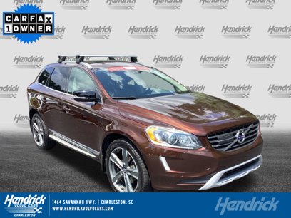 Used 2017 Volvo XC60 T6 Dynamic w/ Advanced Package