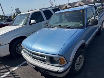 Used 1996 Chevrolet S10 Pickup LS