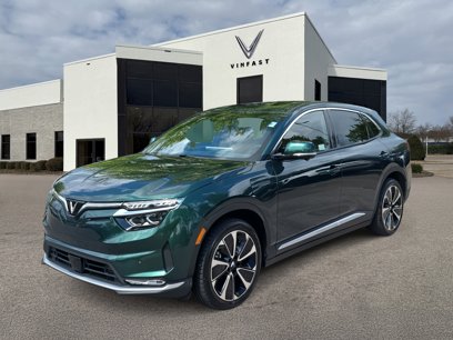 New 2025 VinFast VF 8 Plus