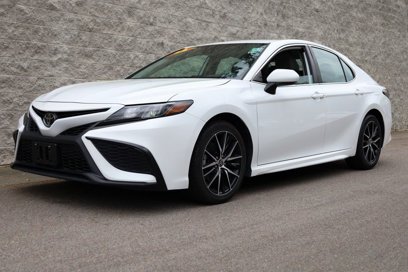 Used 2023 Toyota Camry SE