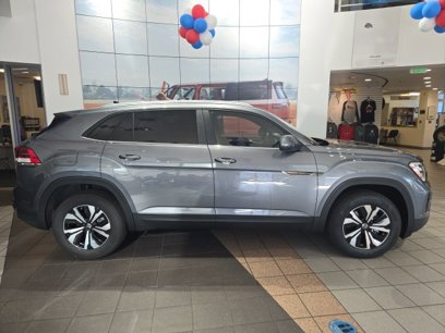 New 2025 Volkswagen Atlas Cross Sport SE