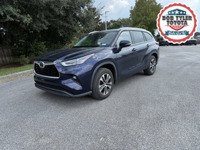 Used 2021 Toyota Highlander XLE