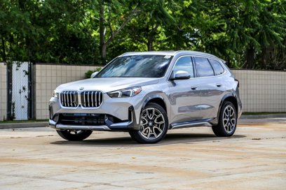 New 2025 BMW X1 xDrive28i w/ Technology Package