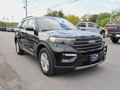 Certified 2022 Ford Explorer XLT w/ Equipment Group 202A