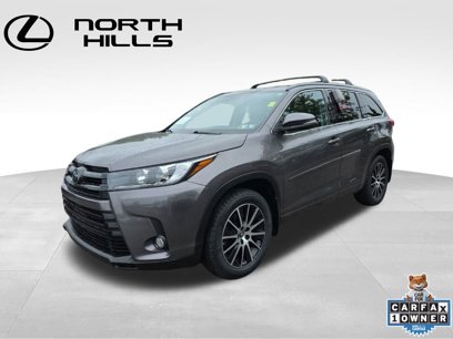 Used 2018 Toyota Highlander SE