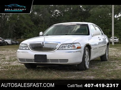 Used 2007 Lincoln Town Car Signature Limited