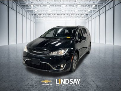 Used 2020 Chrysler Pacifica Touring-L Plus