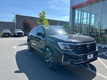 Used 2024 Volkswagen Atlas Cross Sport SEL Premium R-Line