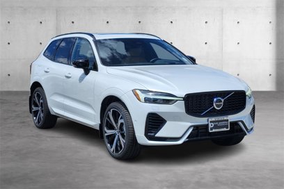New 2025 Volvo XC60 T8 Ultra w/ Protection Package Premier