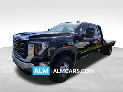 Used 2024 GMC Sierra 3500 Pro w/ Convenience Package