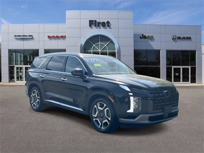 Used 2023 Hyundai Palisade Limited w/ Cargo Package