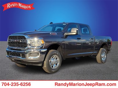 New 2024 RAM 2500 Tradesman w/ Chrome Appearance Group