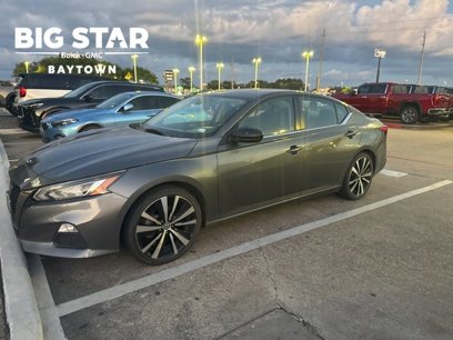 Used 2022 Nissan Altima 2.5 SR