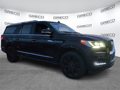 Used 2022 Lincoln Navigator L Reserve w/ Monochromatic Package