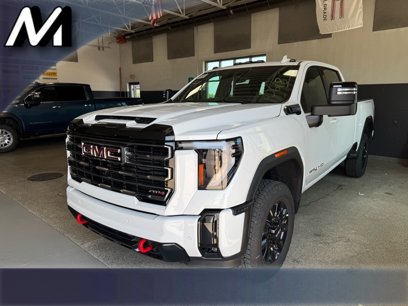 New 2025 GMC Sierra 2500 AT4 w/ AT4 Premium Plus Package