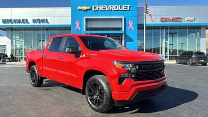 New 2025 Chevrolet Silverado 1500 Custom w/ Turbomax Blackout Package