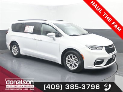 Used 2022 Chrysler Pacifica Touring-L