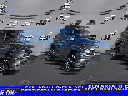 Used 2022 Toyota Highlander XLE