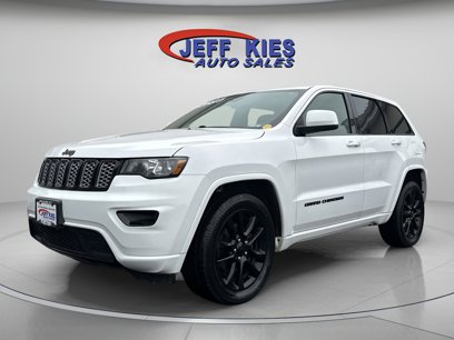 Used 2020 Jeep Grand Cherokee Altitude