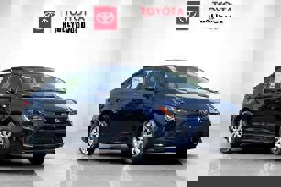New 2025 Toyota Corolla LE