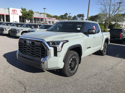 New 2025 Toyota Tundra SR5