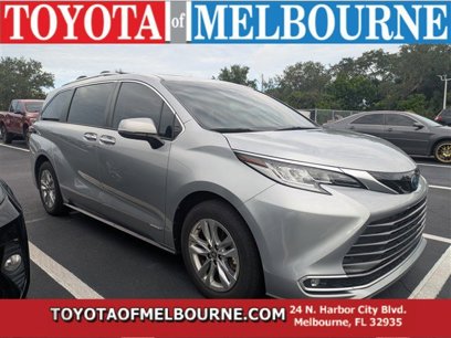 Used 2021 Toyota Sienna Limited