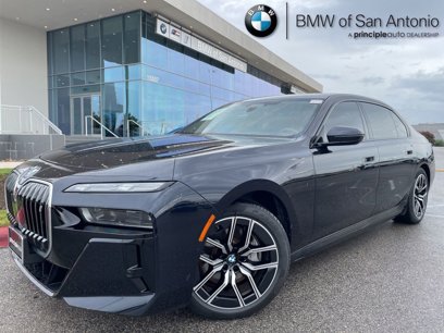Certified 2023 BMW i7 xDrive60 w/ Executive Package 2