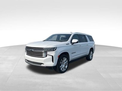 Used 2023 Chevrolet Suburban High Country w/ Premium Package 2