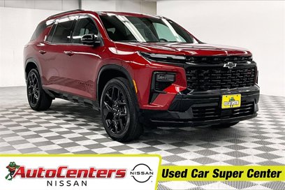 Used 2024 Chevrolet Traverse RS w/ LPO, Floor Liner Package