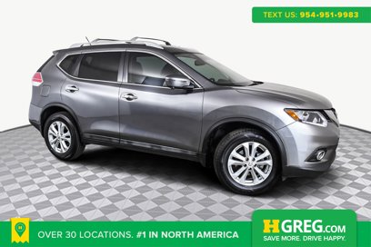 Used 2016 Nissan Rogue SV w/ SV Moonroof Package