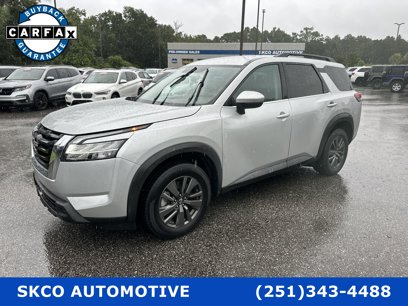 Used 2022 Nissan Pathfinder SV