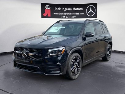 New 2025 Mercedes-Benz GLB 250