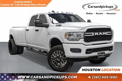 Used 2024 RAM 3500 Tradesman w/ Chrome Appearance Group
