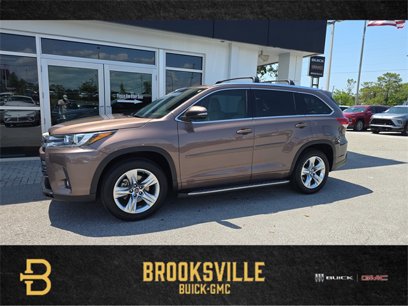 Used 2017 Toyota Highlander Limited