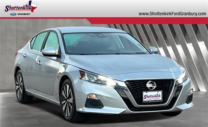 Used 2022 Nissan Altima 2.5 SV