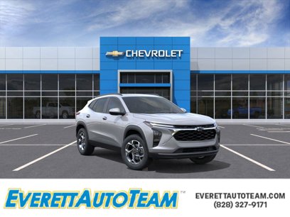 New 2025 Chevrolet Trax LT w/ Sunroof Package