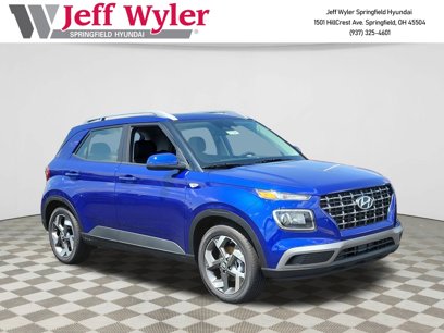 New 2025 Hyundai Venue SEL