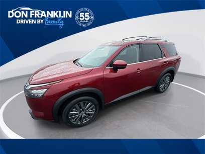 New 2025 Nissan Pathfinder SL w/ SL Premium Package
