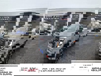 New 2025 GMC Sierra 2500 AT4 w/ AT4 Premium Plus Package