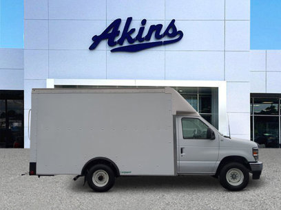 Used 2025 Ford E-350 and Econoline 350 Super Duty w/ Power Equipment Group