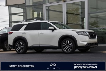 Used 2024 Nissan Pathfinder Platinum